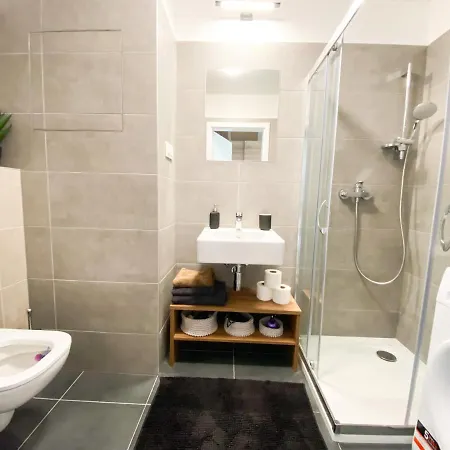 Apartament Krasny Moderny 1-izbovy Byt, Novostavba + Parking